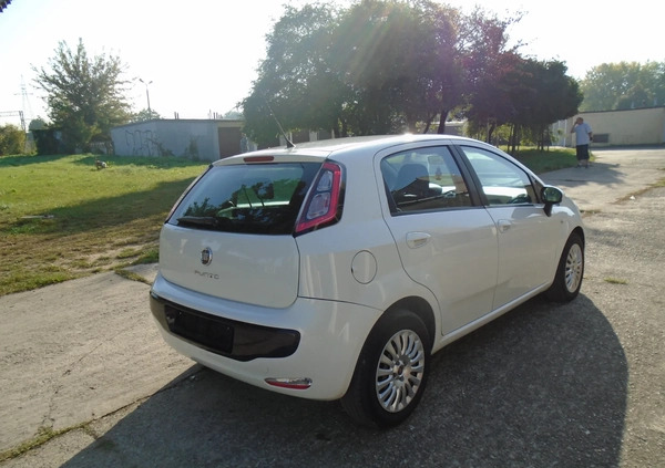 Fiat Punto cena 14900 przebieg: 210655, rok produkcji 2012 z Płock małe 562